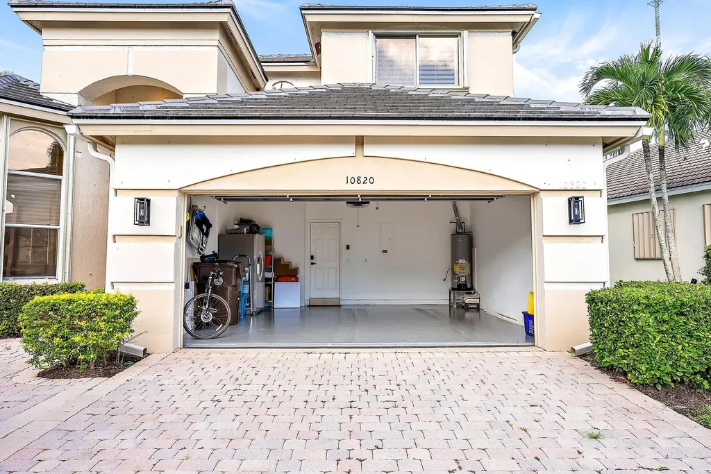 10820 Grande Boulevard West Palm Beach FL 33412