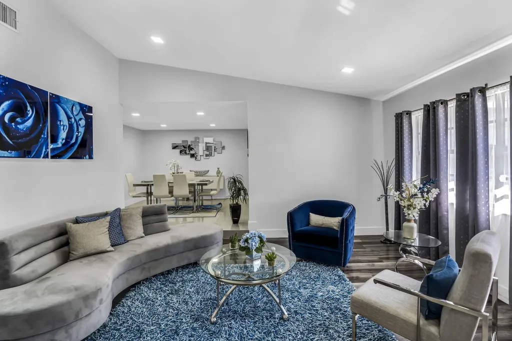 8555 SW 1st Place Coral Springs FL 33071