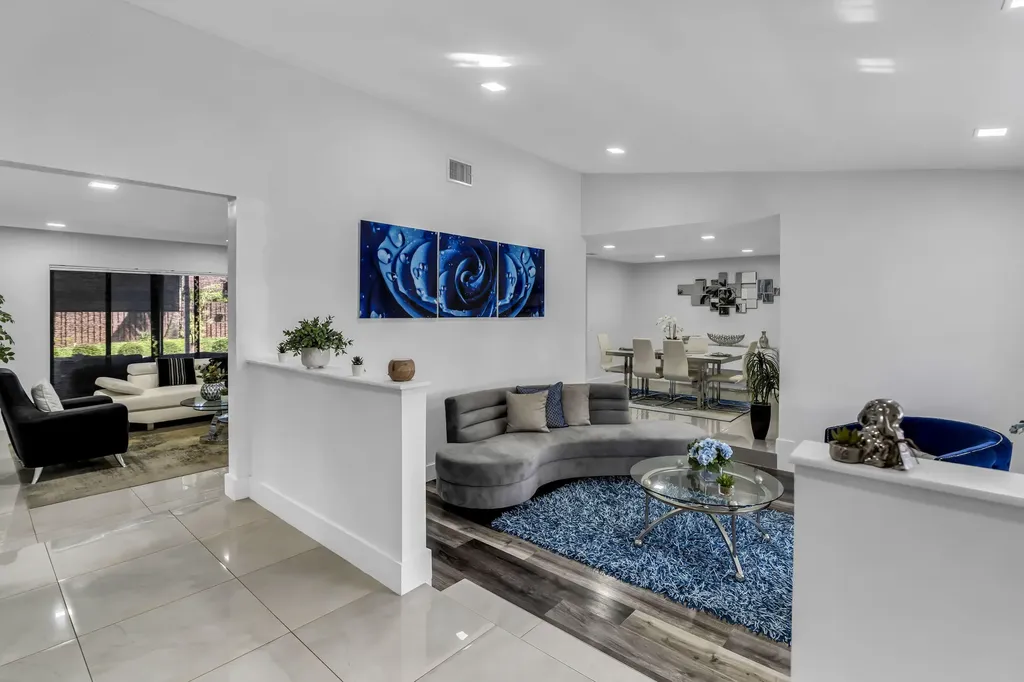 8555 SW 1st Place Coral Springs FL 33071