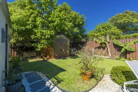 8555 SW 1st Place Coral Springs FL 33071