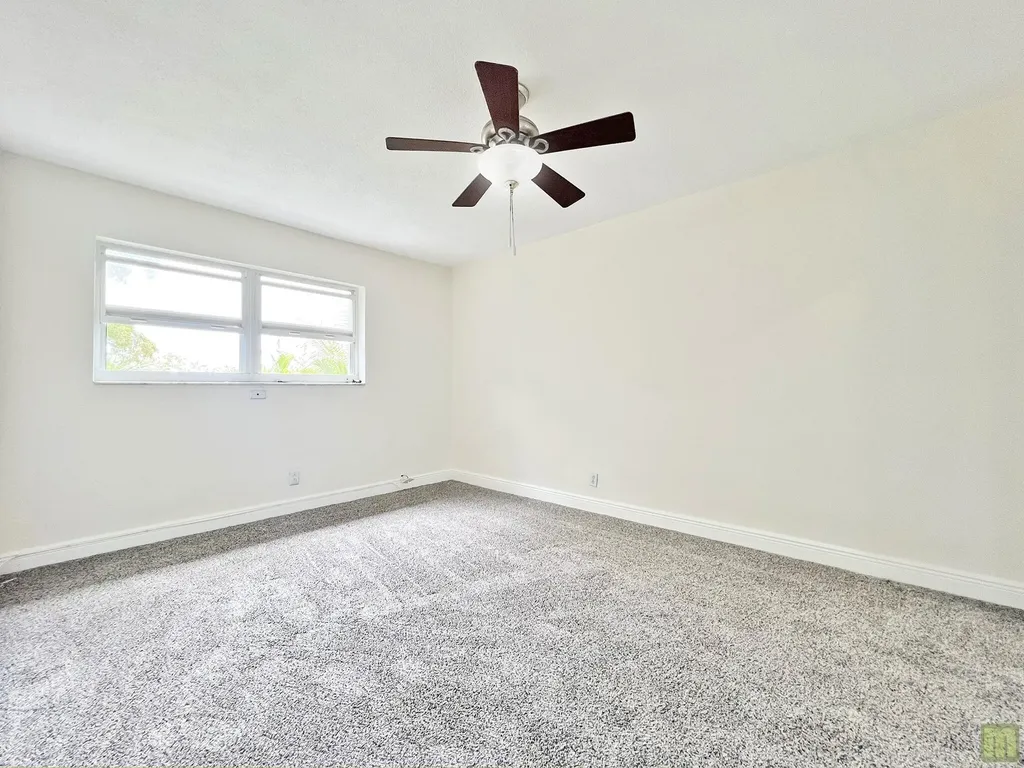 1490 NW 43rd Avenue Lauderhill FL 33313