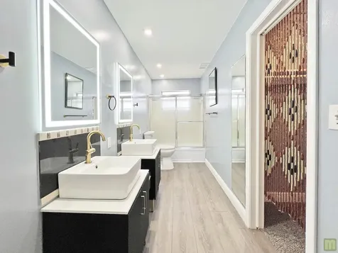 1490 NW 43rd Avenue Lauderhill FL 33313