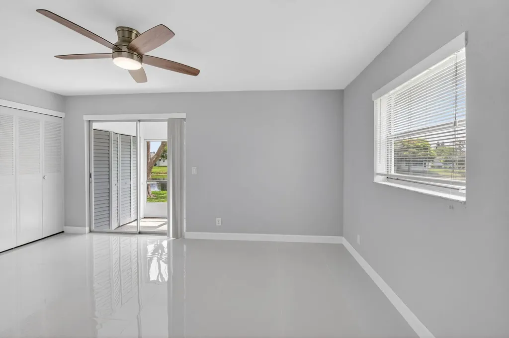 11 Brittany A Delray Beach FL 33446