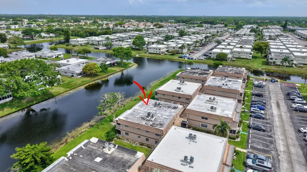 11 Brittany A Delray Beach FL 33446