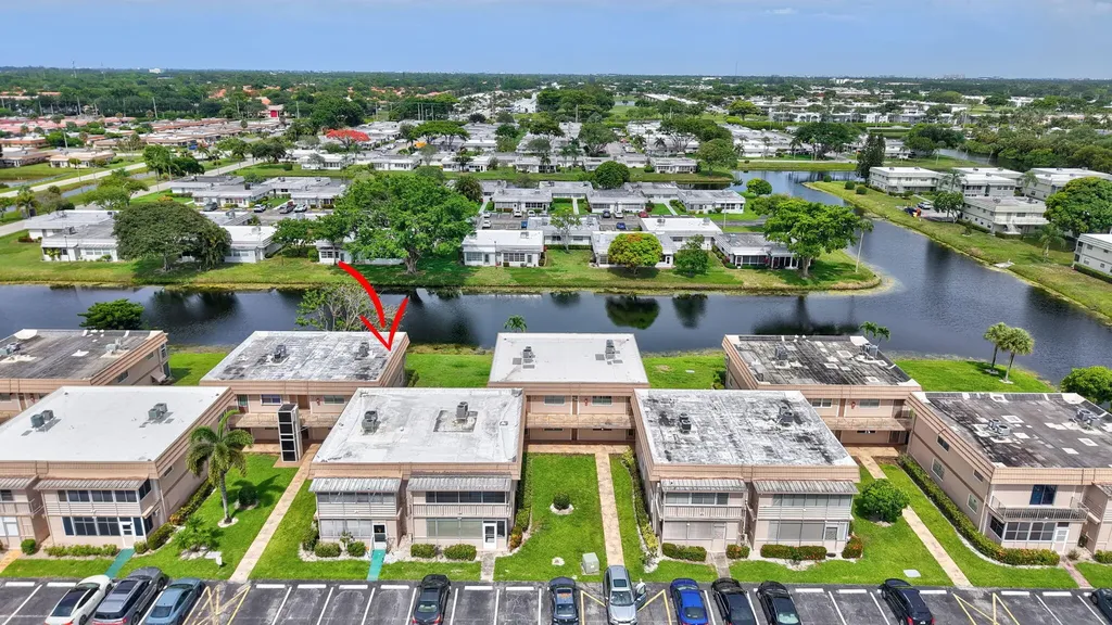 11 Brittany A Delray Beach FL 33446