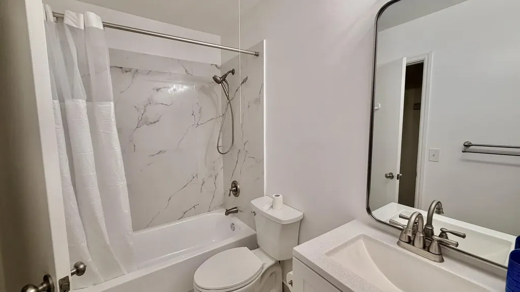 9121 E Highland Pines Drive Palm Beach Gardens FL 33418