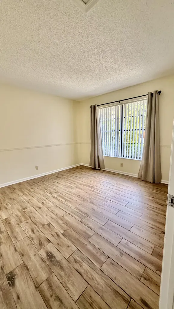 9121 E Highland Pines Drive Palm Beach Gardens FL 33418