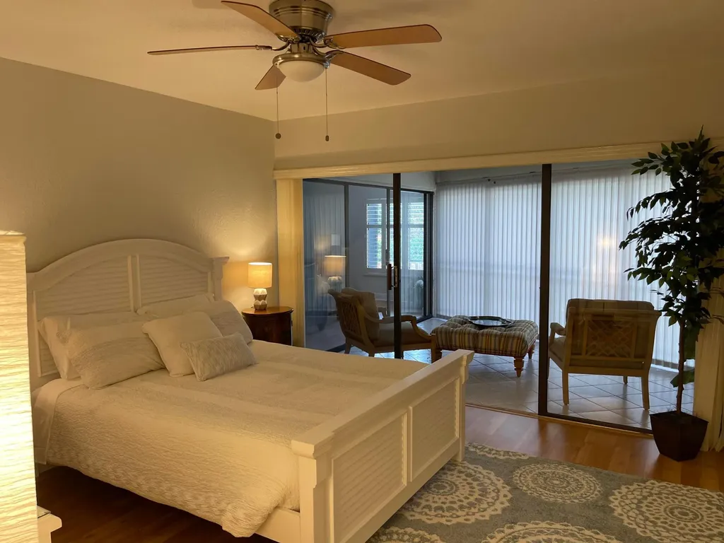 1660 Twelve Oaks Way North Palm Beach FL 33408