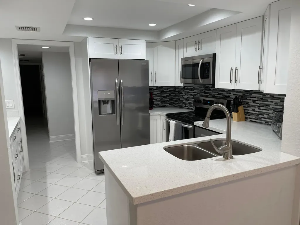 1660 Twelve Oaks Way North Palm Beach FL 33408