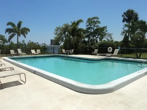 1660 Twelve Oaks Way North Palm Beach FL 33408