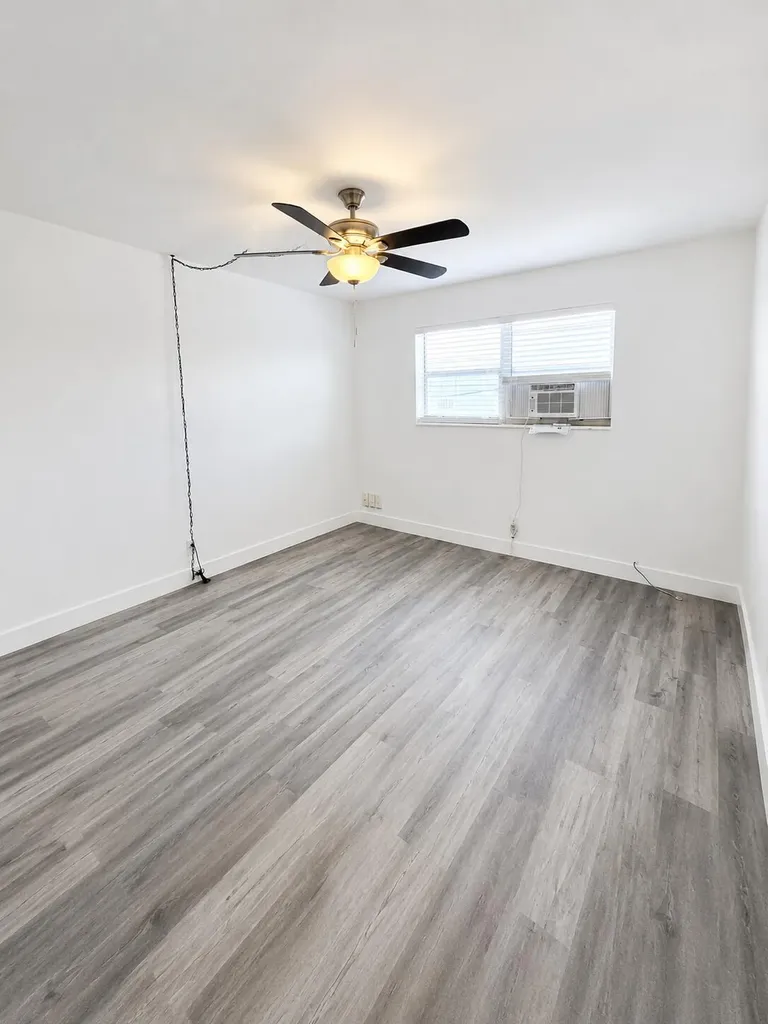 2837 NE 30th Street Fort Lauderdale FL 33306