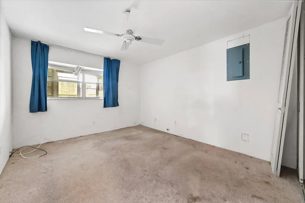 49 Seville C Delray Beach FL 33446