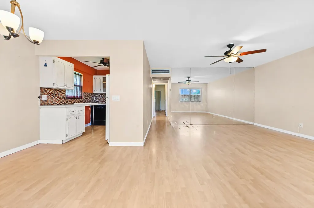 49 Seville C Delray Beach FL 33446