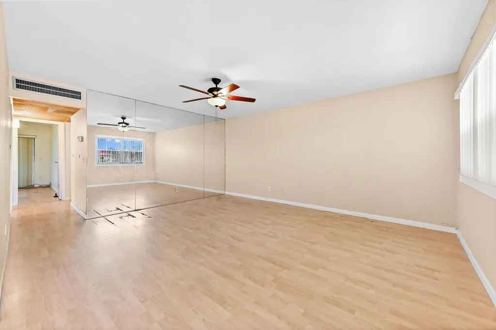 49 Seville C Delray Beach FL 33446