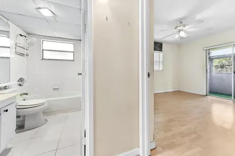 49 Seville C Delray Beach FL 33446