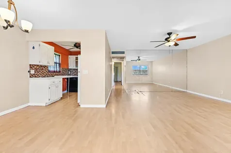 49 Seville C Delray Beach FL 33446