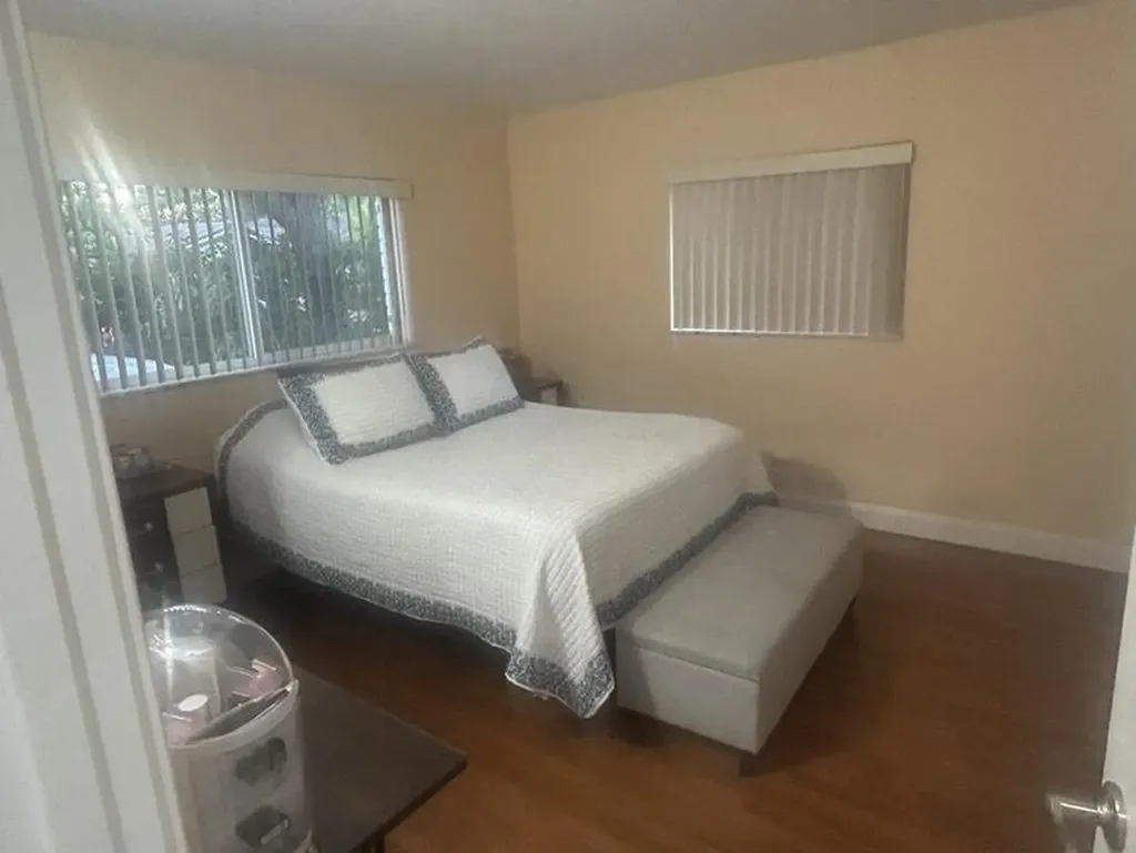 8362 NW 23rd Manor Coral Springs FL 33065