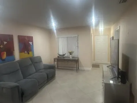 8362 NW 23rd Manor Coral Springs FL 33065