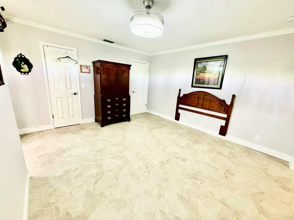 916 Savannas Point Drive Fort Pierce FL 34982