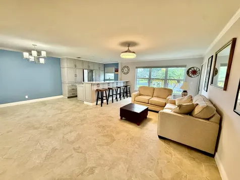 916 Savannas Point Drive Fort Pierce FL 34982