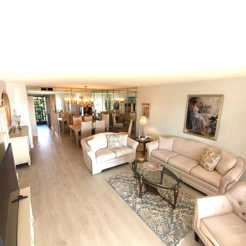 7260 Kinghurst Drive Delray Beach FL 33446