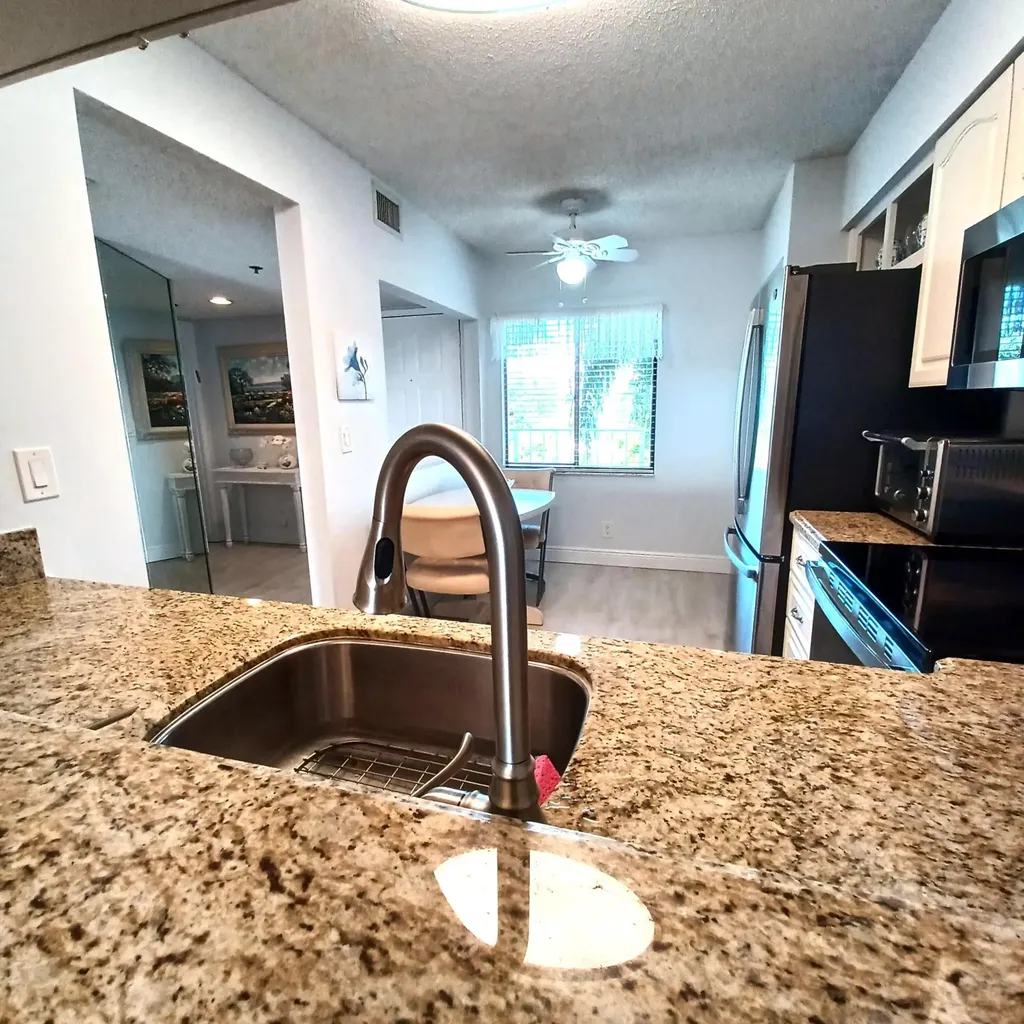 7260 Kinghurst Drive Delray Beach FL 33446