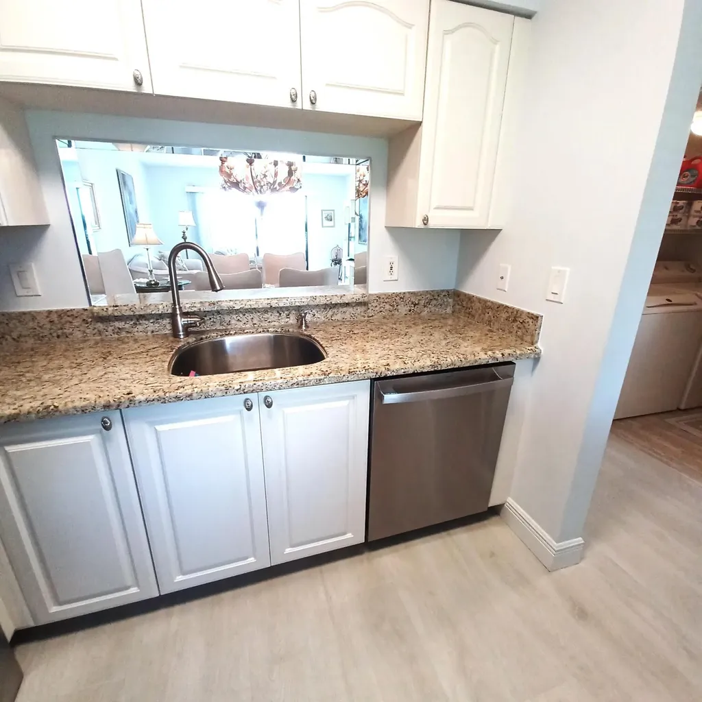 7260 Kinghurst Drive Delray Beach FL 33446