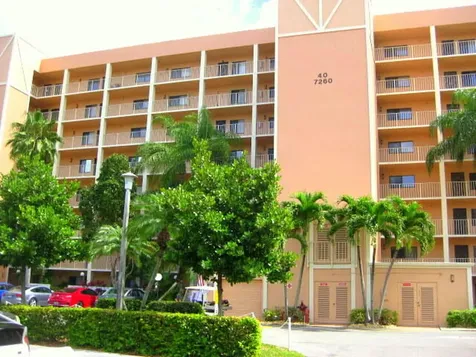 7260 Kinghurst Drive Delray Beach FL 33446