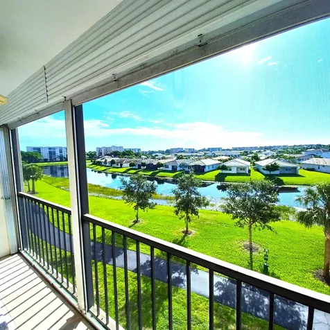 7260 Kinghurst Drive Delray Beach FL 33446
