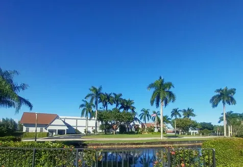 7260 Kinghurst Drive Delray Beach FL 33446