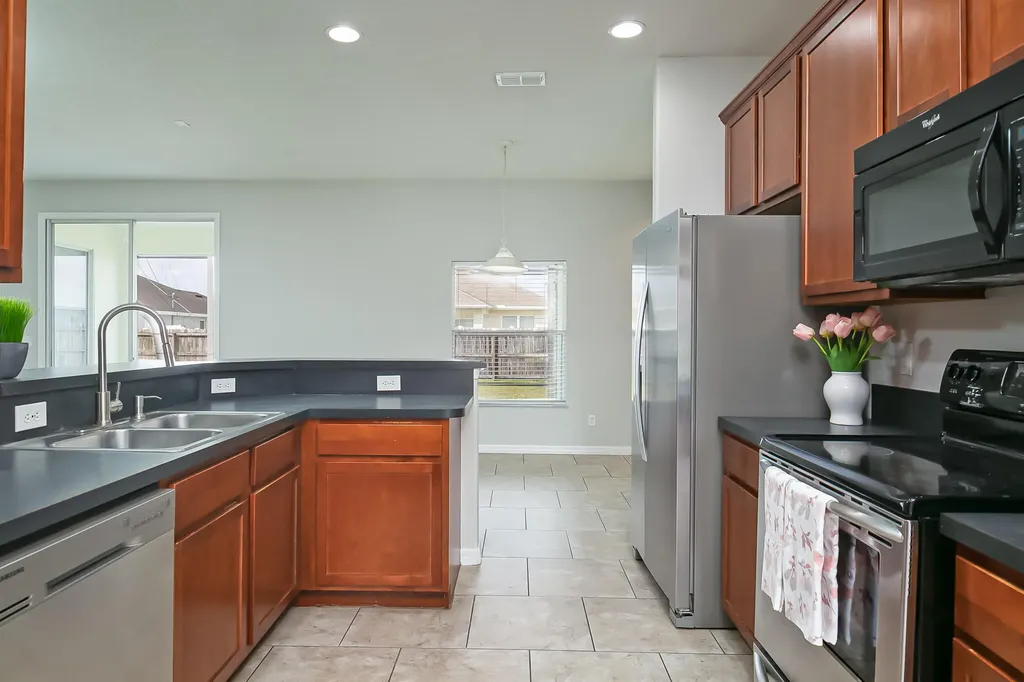 232 SW Aldoro Place Port St Lucie FL 34953