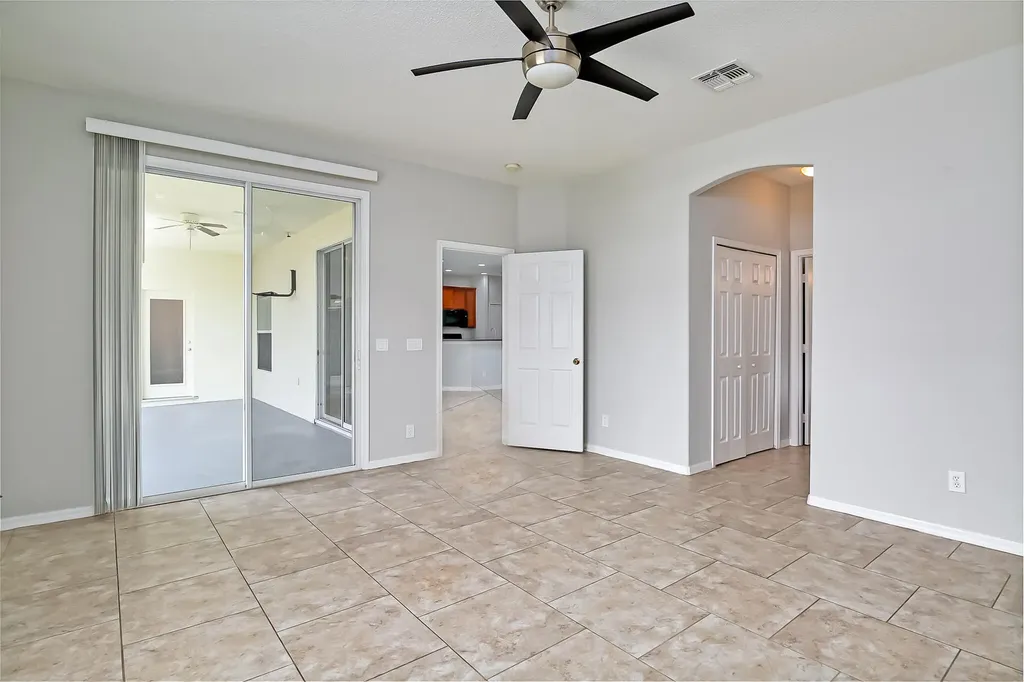 232 SW Aldoro Place Port St Lucie FL 34953