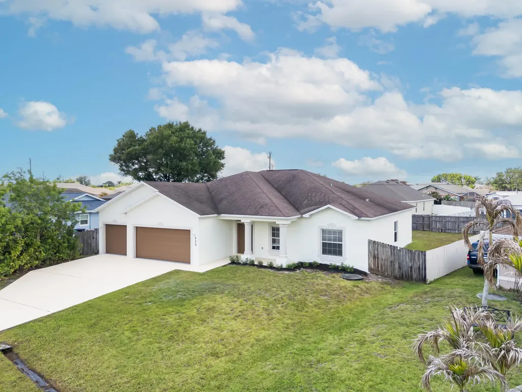 232 SW Aldoro Place Port St Lucie FL 34953