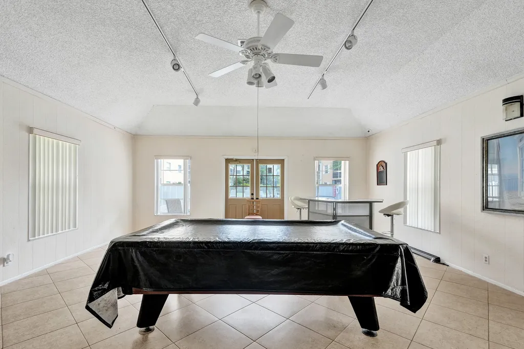 304 Golfview Road North Palm Beach FL 33408