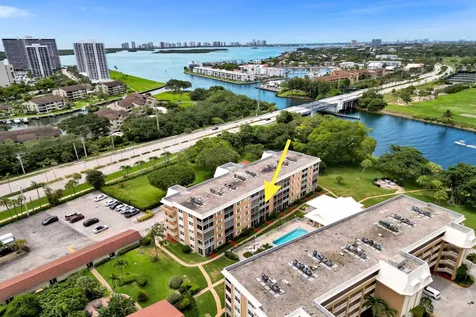 304 Golfview Road North Palm Beach FL 33408