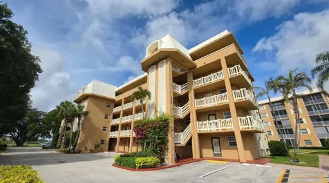 304 Golfview Road North Palm Beach FL 33408