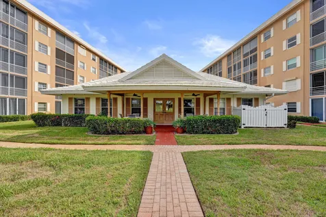 304 Golfview Road North Palm Beach FL 33408