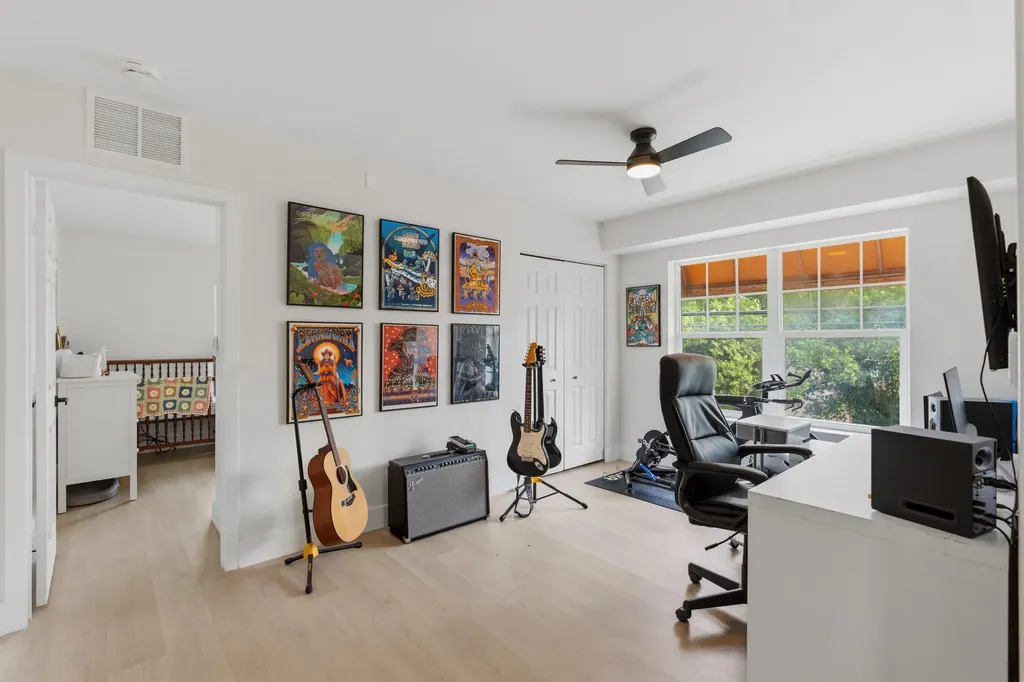 645 NW 2nd Avenue Fort Lauderdale FL 33311