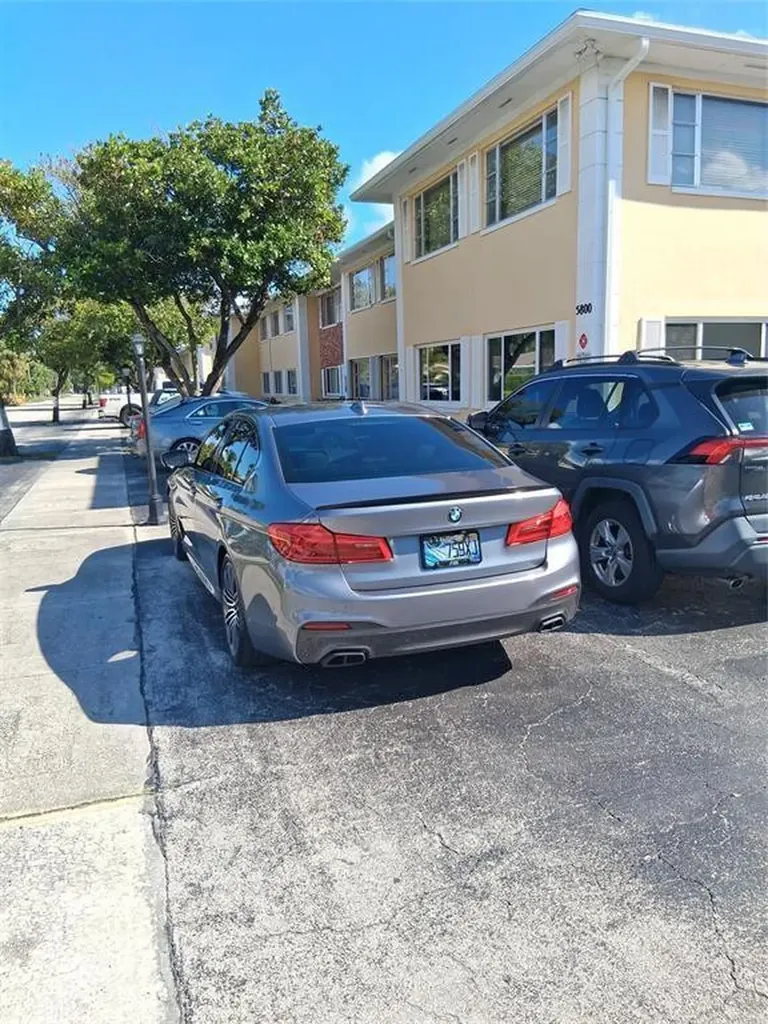 5720 NE 22nd Way Fort Lauderdale FL 33308