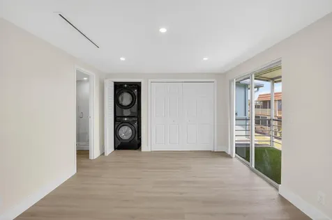 270 Brittany F Delray Beach FL 33446