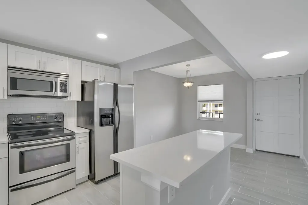 777 S Federal Highway Pompano Beach FL 33062