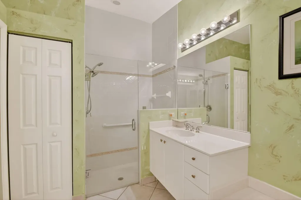 6544 Via Primo Street Wellington FL 33467