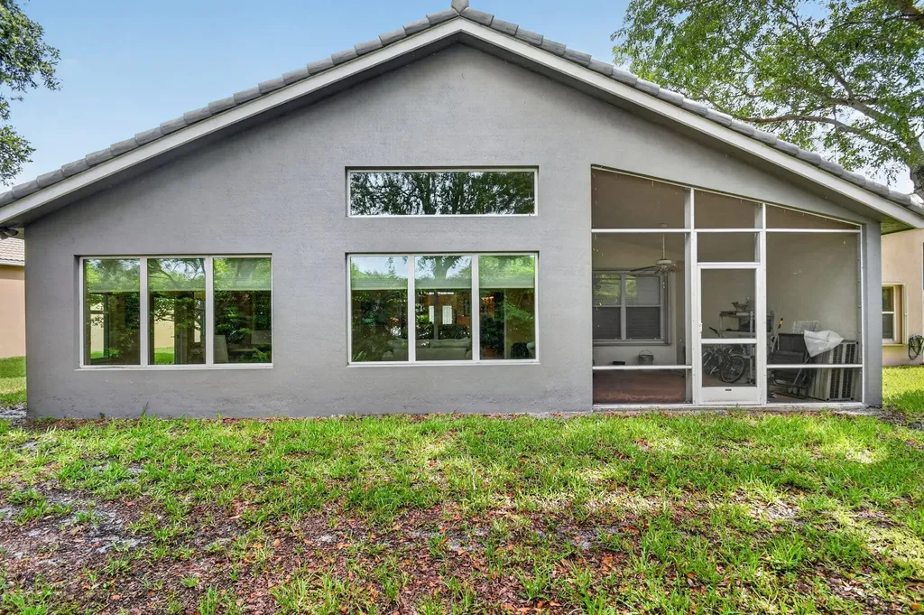 6544 Via Primo Street Wellington FL 33467