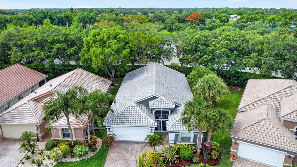 6544 Via Primo Street Wellington FL 33467