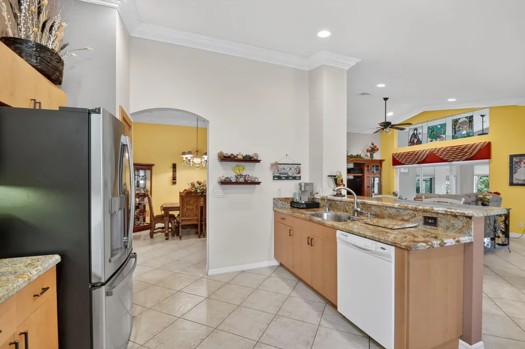 6544 Via Primo Street Wellington FL 33467