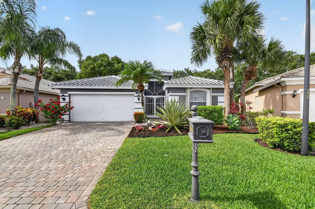 6544 Via Primo Street Wellington FL 33467