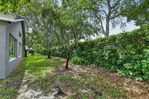 6544 Via Primo Street Wellington FL 33467
