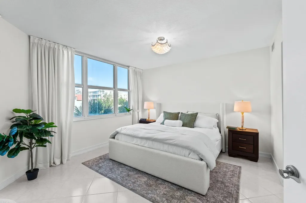 191 SE 20 Avenue Deerfield Beach FL 33441