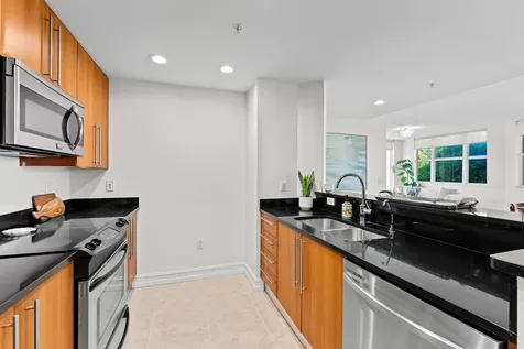 191 SE 20 Avenue Deerfield Beach FL 33441