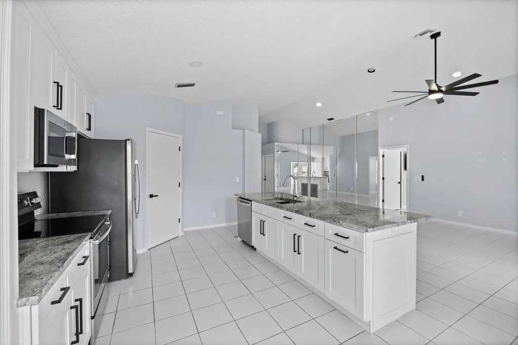 119 Hammocks Court Greenacres FL 33413